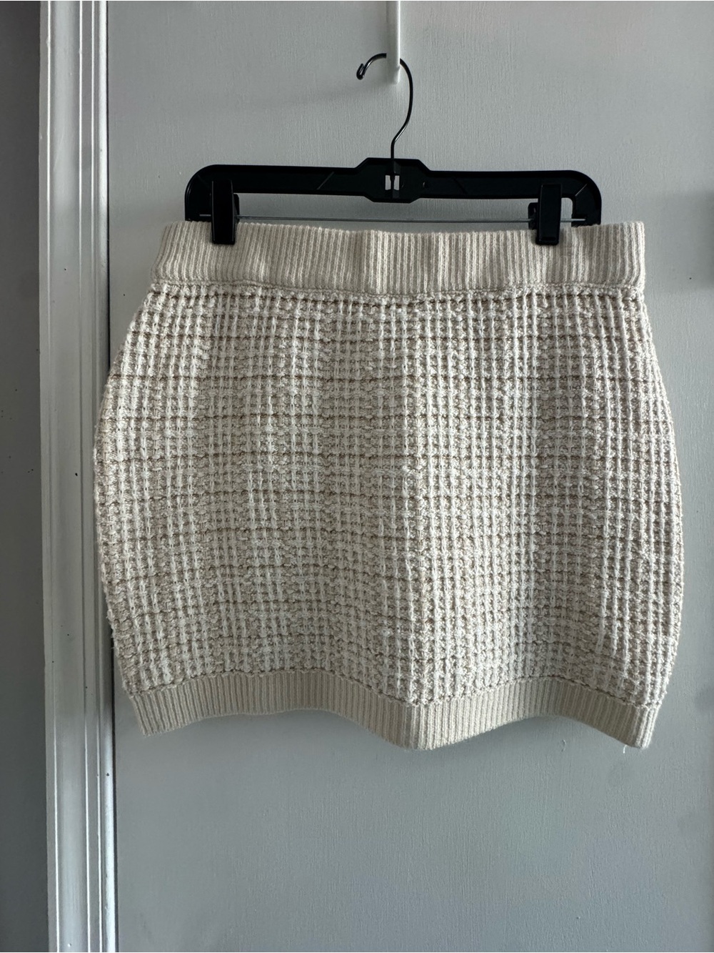 Francesca's Collections Cream Waffle-Knit Mini Skirt